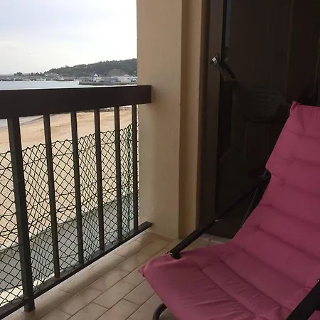 2 Bedrooms With Wifi At Lejlighed Sesimbra